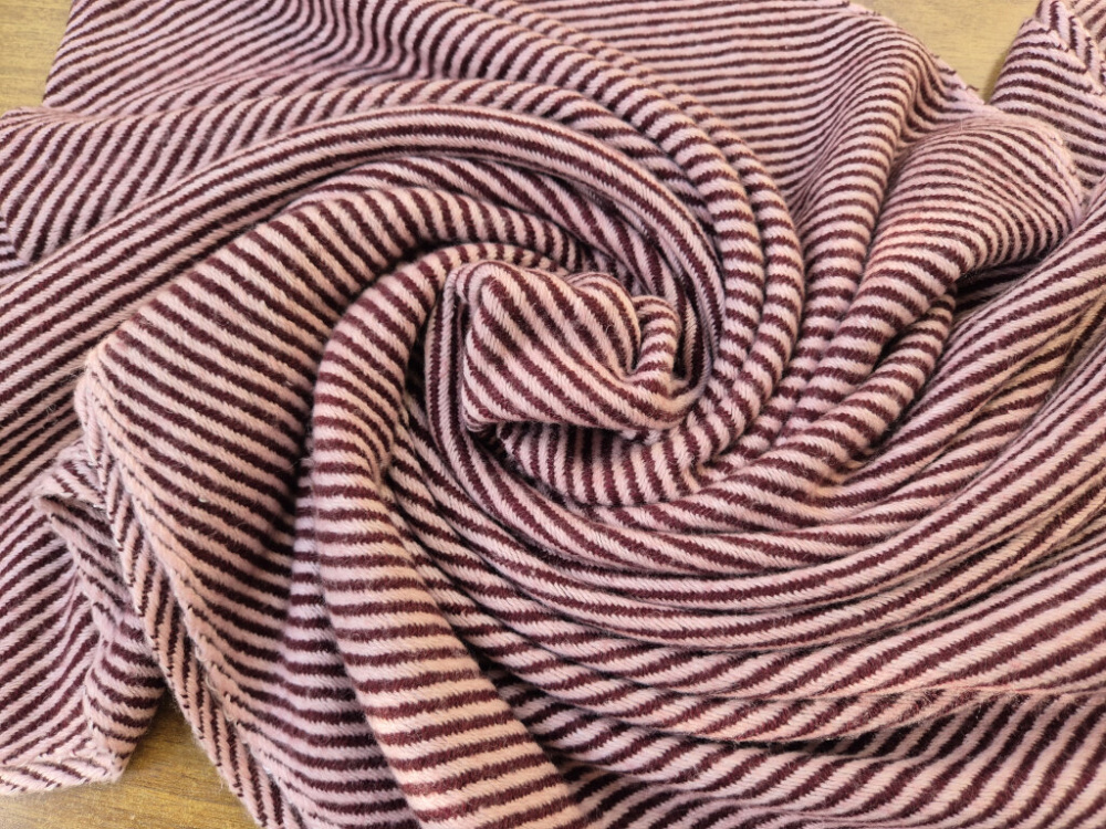 Flauschiger Kaschmir-Schal von LWH | Altrosa & Bordeaux | handgewebt in Nepal | 65×195 cm